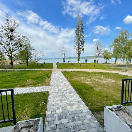 Siesta Apartman Balatonberény エクステリア 写真