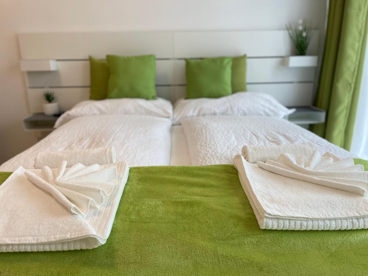 Siesta Apartman Balatonberény エクステリア 写真