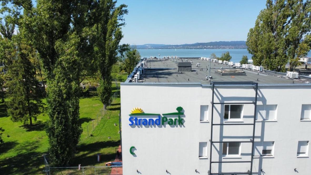 Siesta Apartman Balatonberény エクステリア 写真
